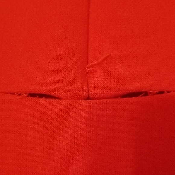 Gianni Bini Flutter Skirt - Picture 4 of 7